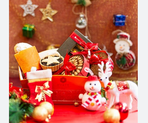 Gourmet Bliss: Christmas Hampers Brimming with Flavor post thumbnail image
