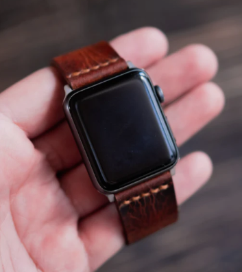 Wearable Fashion: The Latest in Apple Watch Bands for Women post thumbnail image