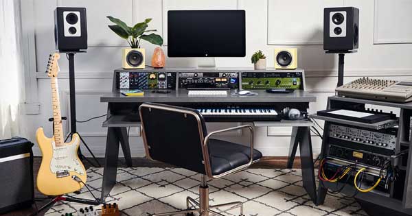 Upgrade Your Studio: Finding the Right Studio Desk post thumbnail image